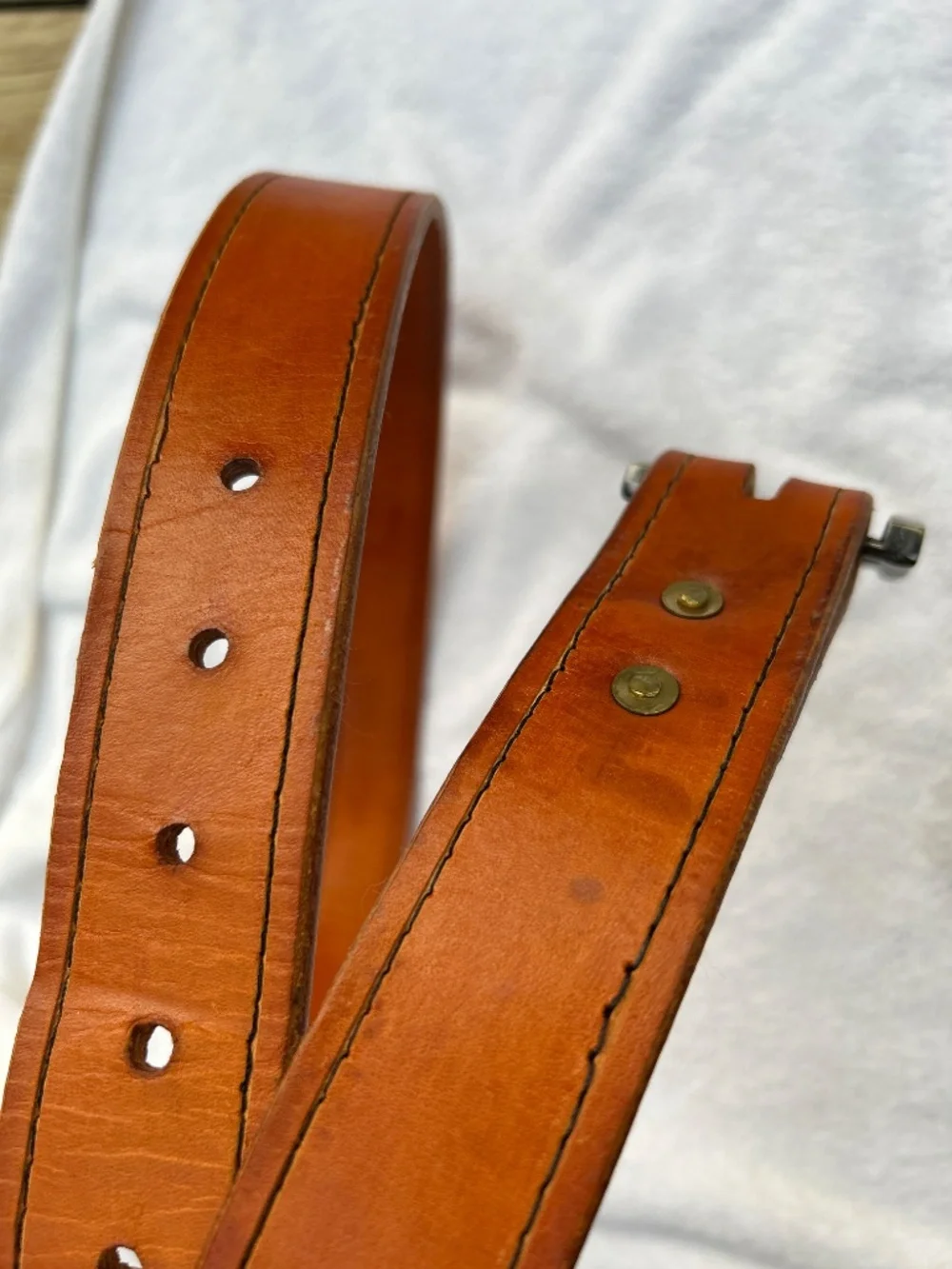 Mens leather belt